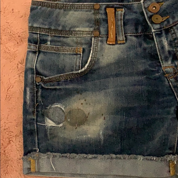 Blue jean shorts - Picture 3 of 5